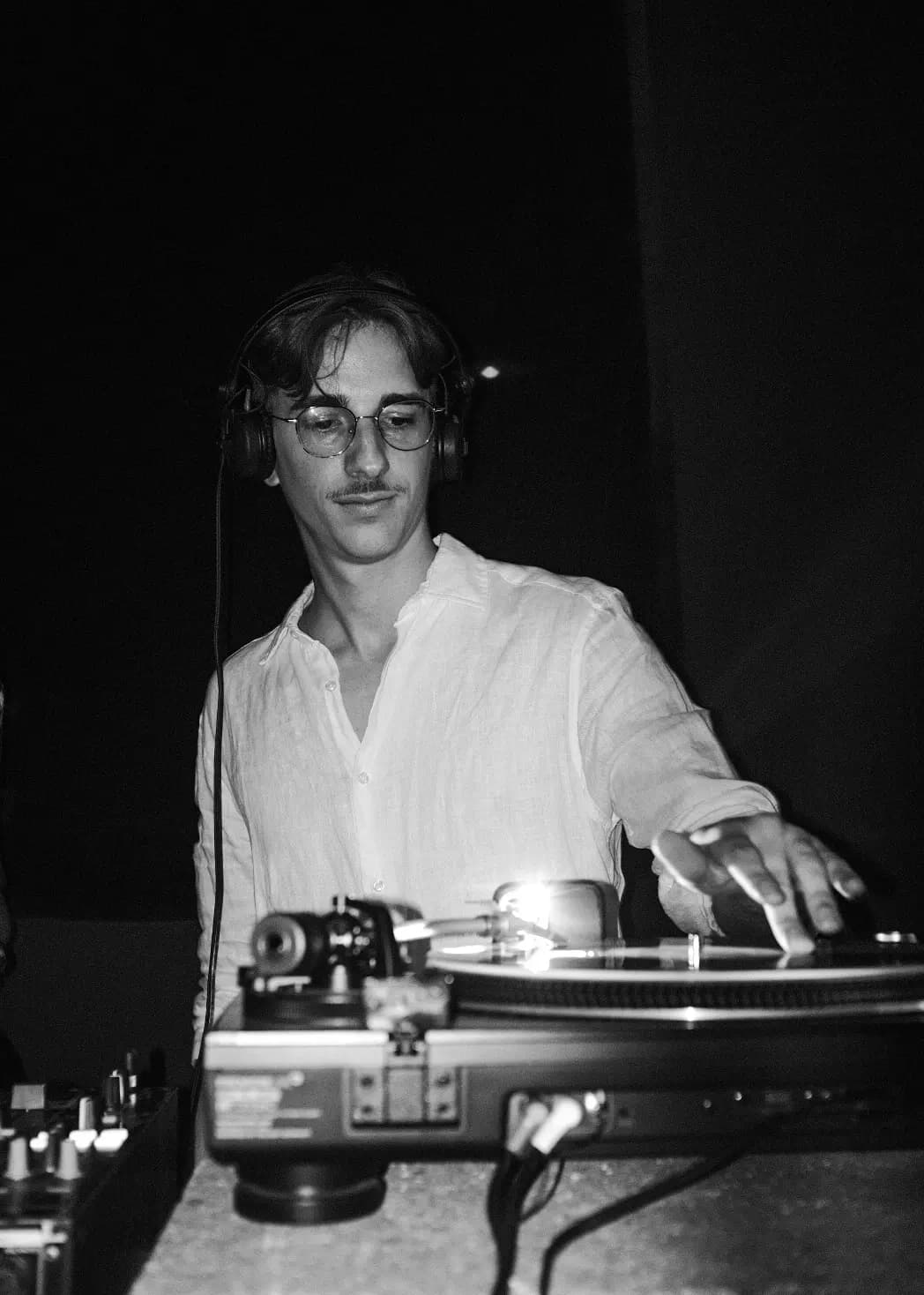 Klimatyczne imprezy Wrocław - wydarzenie muzyczne Odra Vice z muzyką z płyt